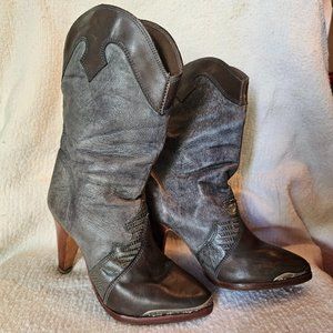 Must Go Vintage 1990s Zodiac Heeled Cowboy Boot - image 1